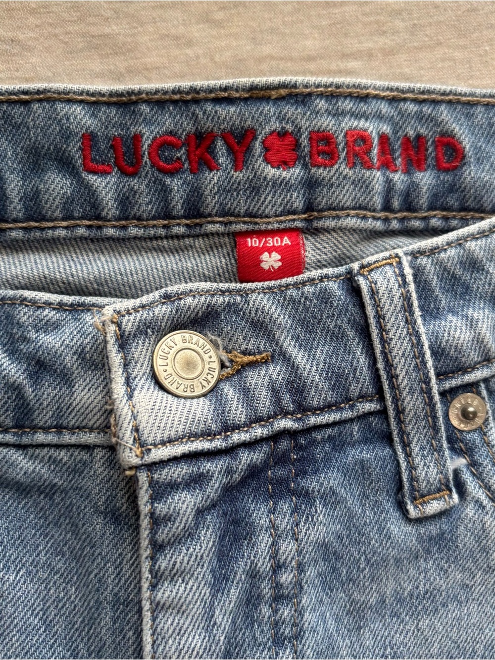 Lucky Brand Zoe High Rise Straight Distressed Raw Hem Jeans Size 10 - Picture 2 of 11